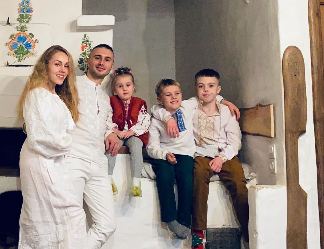 Из роддома - в ЗАГС: 4 украинские звездные пары, которые поженились после рождения детей